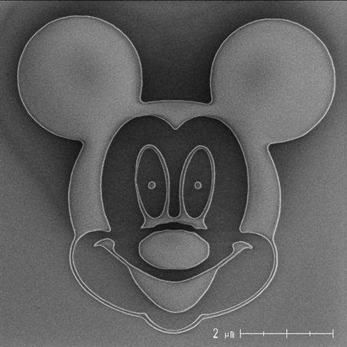 Wafer image printed from the OPC mask: the intended pattern is restored