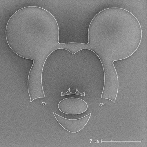 Wafer image printed from the uncorrected mask: detail is lost